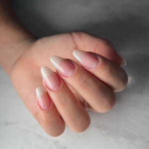 borda realista cris fenske